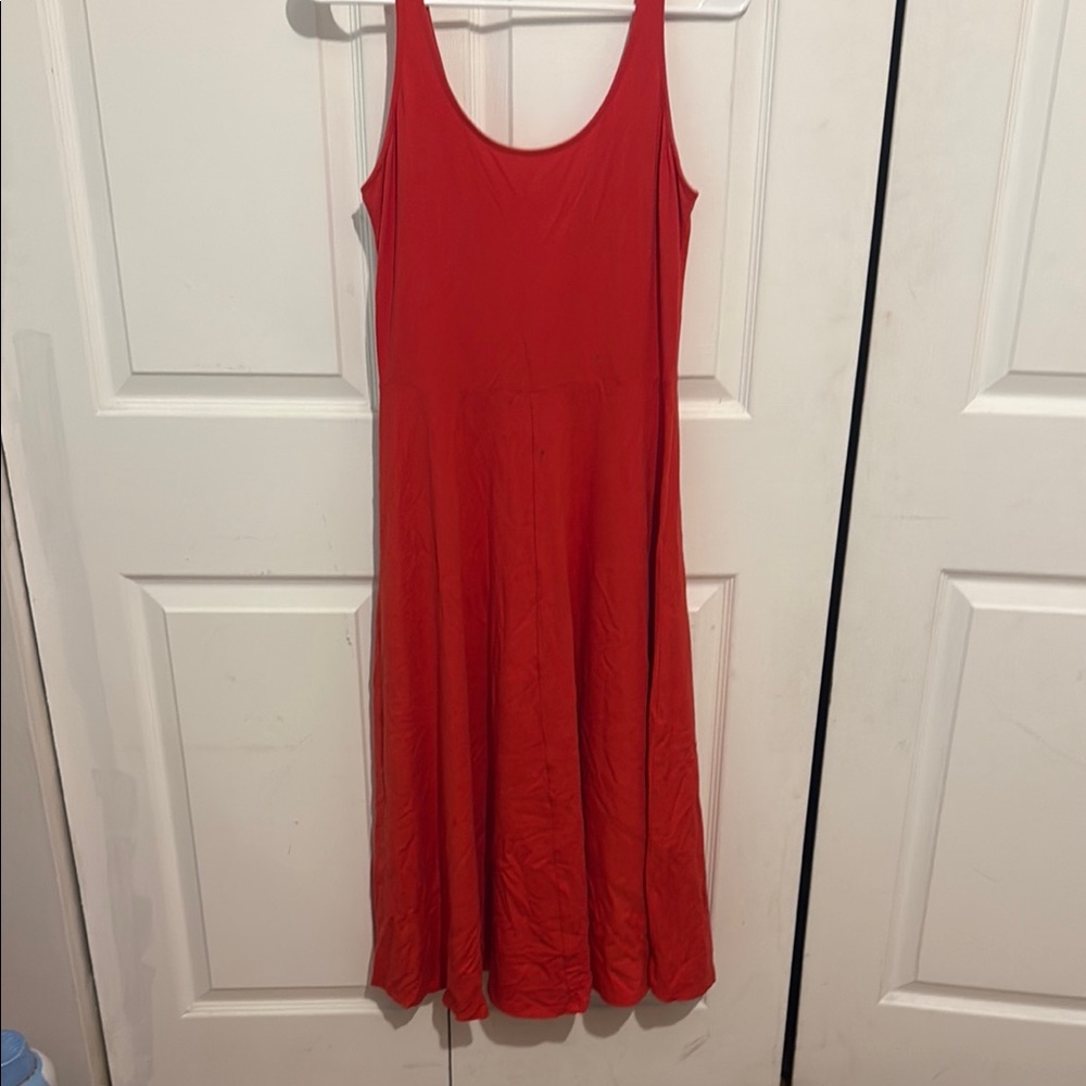 Elegant Red Sleeveless Dress